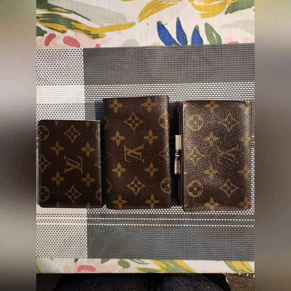 ๐ฅBUNDLE 3 Authentic LOUIS VUITTON Wallets ๐ฅGreat deal! Don't miss this chance! - Picture 2 of 16